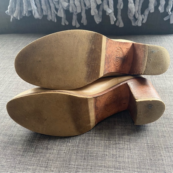 Samantha Pleet Wolverine 1000 Mile Arc Ankle Chelsea Booties - Picture 7 of 9